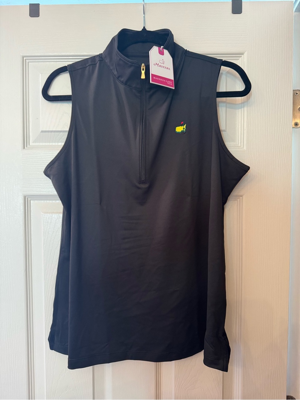 WLTs 2026 Women’s Masters Magnolia Lane Sleeveless Black Golf Polo